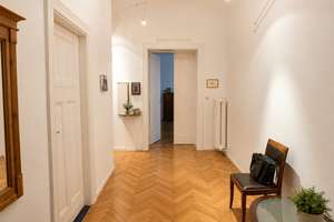 Charmante 135 m² Altbauwohnung mit Balkon in Berlin - Halensee – Die vollständige Adresse der Immobilie erhältst du vom Anbieter., 10709 Wilmersdorf, Berlin – Vorschaubild 2