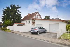 Niederkassel: Haus mit Charme in Rheinnähe! 
Gemütlichkeit Innen und Außen sowie große Doppelgarage – Die vollständige Adresse der Immobilie erhältst du vom Anbieter., 53859 Niederkassel – Vorschaubild 18