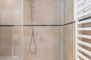 Property thumbnail 23