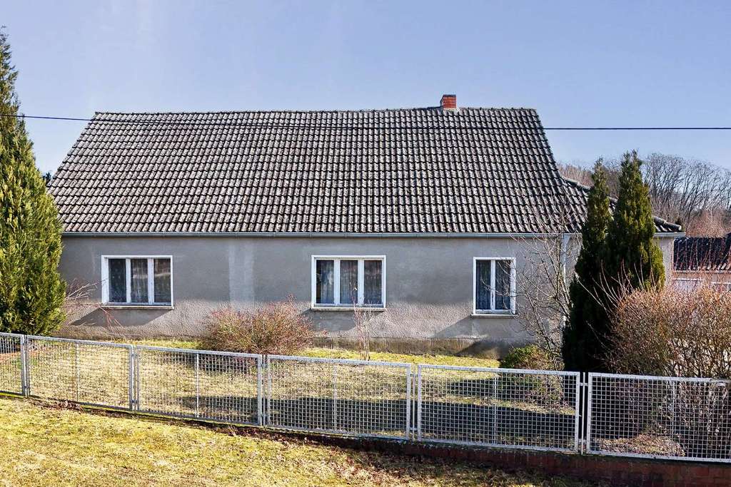 Immobilie in Michendorf - Altes Bauernhaus mit Charakter – bereit für einen Neuanfang - Bild 1