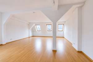 Charmante Dachgeschoss - Maisonettewohnung mit Ost - Süd - Loggia über den Dächern von München – Die vollständige Adresse der Immobilie erhältst du vom Anbieter., 80333 Augustenstraße, München – Vorschaubild 20