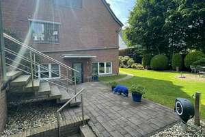 Freistehend und charmant! Ein Traumhaus mit Einliegerwohnung und Gartenidylle in Bockum! – Die vollständige Adresse der Immobilie erhältst du vom Anbieter., 47800 Bockum, Krefeld – Vorschaubild 2