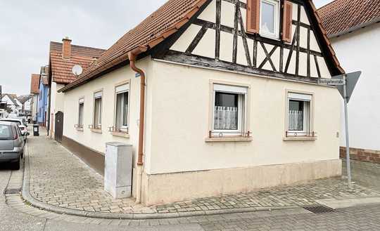 Herxheim: Einfamilienwohnhaus in Herxheim bei Landau zu verkaufen