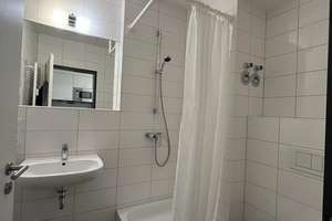 nur für Studenten und Azubis: Schönes Studio mit Balkon im Studio M2 - ab September! – Landsberger Str. 272, 80687 St. Ulrich, München – Vorschaubild 6