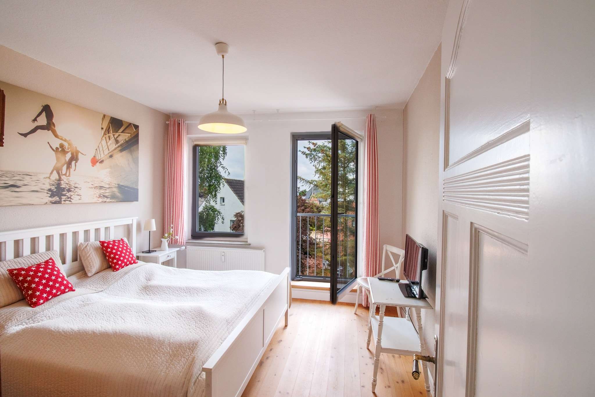 Große Gewerbeeinheit in Laboe mit 2 Wohneinheiten, Plön Kreis – Bild 3