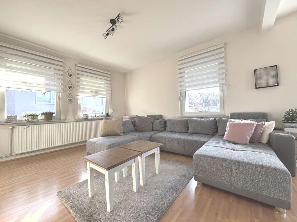 Immobilie in Freden (Leine) - Einfamilienhaus mit viel Platz in Freden! - Bild 2