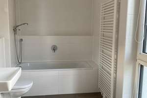 Wohnen mit Charakter: Vier-Zimmer-Wohnung in Schwabing – Max-Bill-Straße 3, 80807 Alte Heide-Hirschau, München – Vorschaubild 9