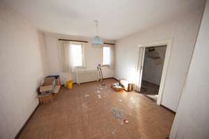 Handwerkerhaus in ruhiger, zentraler Lage von Meeder, nur wenige Kilometer von Coburg entfernt! – Die vollständige Adresse der Immobilie erhältst du vom Anbieter., 96484 Meeder – Vorschaubild 6