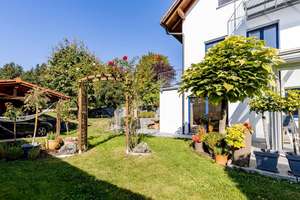Traumhaftes Ein- bzw. Zweifamilienhaus in hervorragender Süd-West Ausrichtung – Die vollständige Adresse der Immobilie erhältst du vom Anbieter., 84435 Lengdorf – Vorschaubild 2