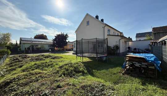 Bild von HEMING-IMMOBILIEN -  2015 saniertes Haus mit großem Grundstück (Kapitalanlage oder Selbstbezug)