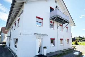 AUKTION: 5 Familienwohnhaus mit Ladengeschäft in bevorzugter Lage von Haslach / TOP Rendite 6% – Rembrechtserstrasse 9, 88239 Wangen im Allgäu – Vorschaubild 2