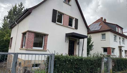 Bild von *** EINFAMILIENHAUS mit großem Garten in Anliegerstraße in Zentrumslage der Kreisstadt ALZEY ***
