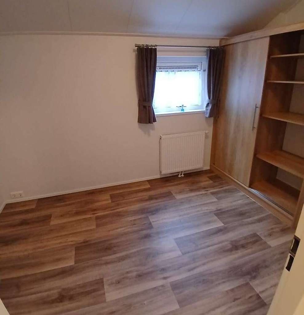 Immobilie in Rodenbach - Mobilheim mit überdachter Terrasse, Gartenhaus und Stellplatz - Bild 4