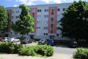 BITTE NICHT ANRUFEN! Rober-Koch-Straße 34 (Parkanl. Ihlenpool), 1. OG, Erstbezug n. Komplettrenov. – Robert-Koch-Str. 34, 17036 Stadtgebiet Ost, Neubrandenburg – Vorschaubild 1