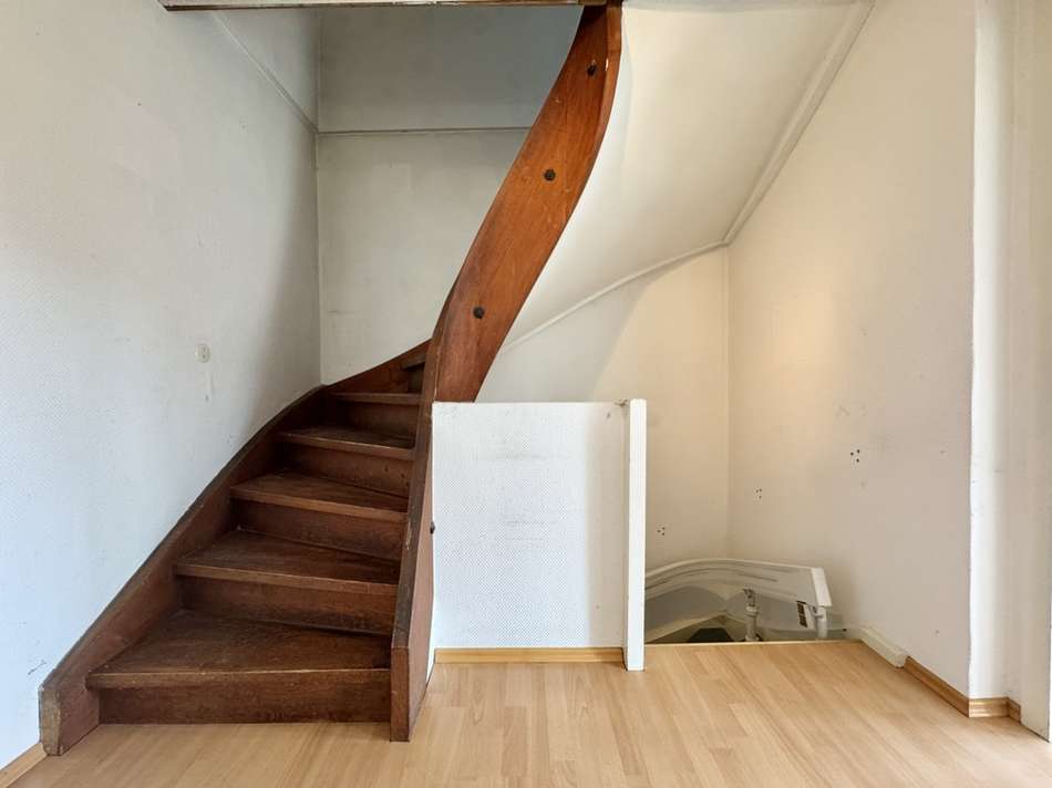 Treppe ins DG
