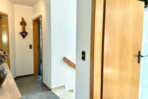 ToHuus Immobilien: schickes Einfamilienhaus mit bis zu 6 Zimmern und Garage in Langen ... – Cuxhaven (Kreis) – Vorschaubild 11