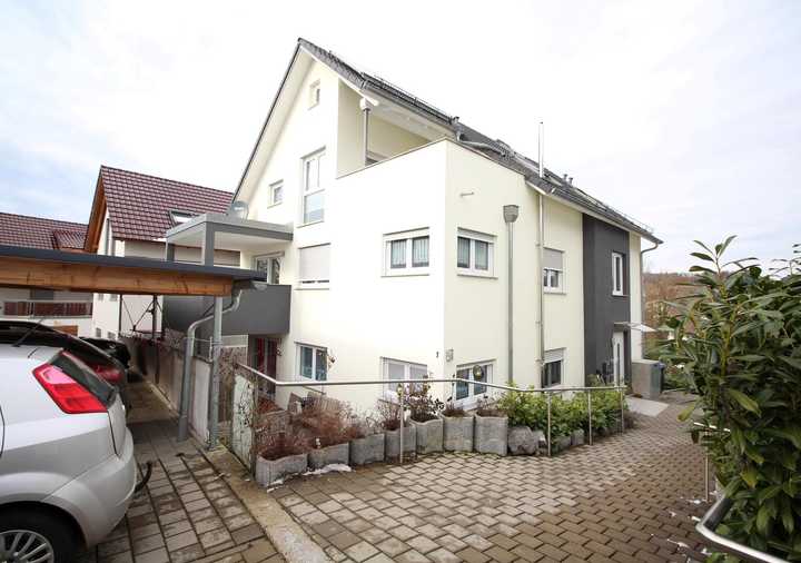 Hochwertig ausgestattete und gepflegte 4,5 Zimmer- Erdgeschosswohnung am Bodensee