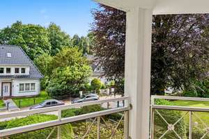 Schönes Blankenese - 3-Zimmer-Wohnung mit sonnigem Balkon und TG-Stellplatz in exzellenter Lage – Die vollständige Adresse der Immobilie erhältst du vom Anbieter., 22587 Blankenese, Hamburg – Vorschaubild 16