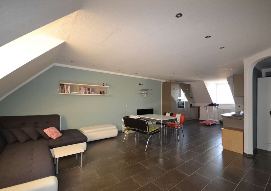 Immobilie in Kissing - Gemütliche  DG - Maisonettewohnung - Bild 0