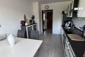 Helle, lichtdurchflutete 2,5-Zimmer-Wohnung in Oberhausen-Styrum/Alstaden zu vermieten – Akazienstraße 150, 46045 Styrum, Oberhausen – Vorschaubild 3