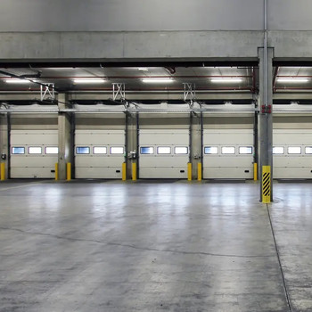 ca. 5.057 m² Lagerhalle östlich von München zu vermieten