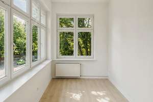 Ihr neues Zuhause in Potsdam: 3-Zimmerwohnung mit besonderem Wohnambiente! – Karl-Marx-Str. 72, 14482 Babelsberg Nord, Potsdam – Vorschaubild 2