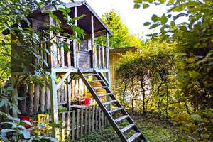 Exklusives Landhaus mit parkartigem Grundstück!
Diese Immobilie verdient Ihre Aufmerksamkeit! – Die vollständige Adresse der Immobilie erhältst du vom Anbieter., 73565 Spraitbach – Vorschaubild 12