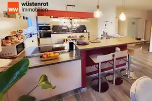 Wohn- und Arbeitsdomizil vom Feinsten! Wohnbungalow und Feintechnikfertigung in 5 km zur A45 Gießen! – Wetteraukreis – Vorschaubild 9