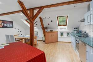 Loxstedt - Düring | Zweifamilienhaus mit Pferdestallen, Ferienapartment, Pool, Stall, Reithalle, Pad – Die vollständige Adresse der Immobilie erhältst du vom Anbieter., 27612 Loxstedt – Vorschaubild 14