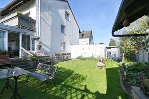 Teilvermietetes gepflegtes 2-3 FH in zentraler Lage mit Garten, Balkon und 3 Garagen – Die vollständige Adresse der Immobilie erhältst du vom Anbieter., 59439 Holzwickede – Vorschaubild 2