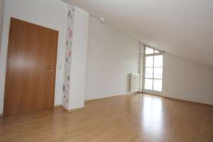 Haus in Haus ERLEBNIS, toll und großzügig über zwei Ebenen samt eigenem Garten mit 250 m2, Garage !! – Irminswindstr. 38, 94094 Rotthalmünster – Vorschaubild 14