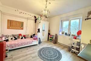 Modernes Einfamilienhaus mit 4 Schlafzimmern & 3 Bädern und Garten in Weiskirchen – Die vollständige Adresse der Immobilie erhältst du vom Anbieter., 66709 Weiskirchen – Vorschaubild 19