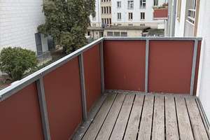 Familienwohnung mit 2 Bädern und 2 Balkonen direkt im Zentrum – Wallstraße 17, 1067 Innere Altstadt, Dresden – Vorschaubild 17
