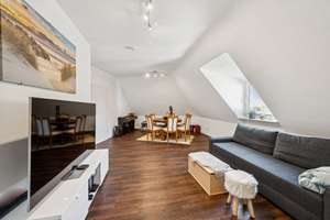 ! Zentral in Dottendorf ! Gepflegte 3-Zimmer Dachgeschosswohnung – Die vollständige Adresse der Immobilie erhältst du vom Anbieter., 53129 Dottendorf, Bonn – Vorschaubild 4