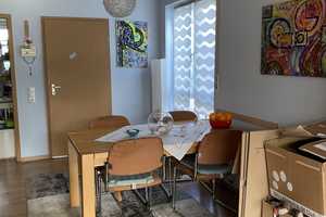 Charmante Doppelhaushälfte mit Einliegerwohnung, idyllischem Garten in Flörsheim am Main – Main-Taunus-Kreis – Vorschaubild 3