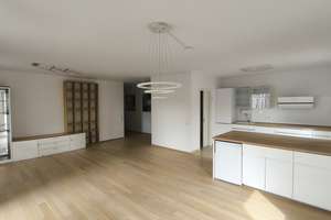 Großzügige 3 Zimmer Wohnung zentral Wiesbaden / 2 Bäder + Tiefgaragenstellplatz / Wilhelms IX – Rheinstr. 11, 65189 Südost, Wiesbaden – Vorschaubild 4