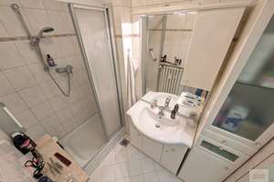 Property thumbnail 12