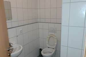 Geräumige DG Wohnung mit Balkon – Ofenerdieker Str. 59, 26125 Ofenerdiek, Oldenburg (Oldenburg) – Vorschaubild 9