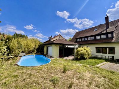 Ein Zuhause mit Charakter, Raum und unzähligen Möglichkeiten in Nürnberg-Katzwang