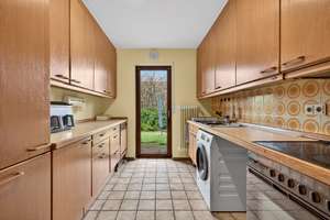Großzügiges Haus mit Einliegerwohnung in ruhiger Lage – Die vollständige Adresse der Immobilie erhältst du vom Anbieter., 76332 Bad Herrenalb – Vorschaubild 3