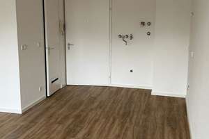 Helle 1-Zimmer-Wohnung mit Balkon im 5. Stock in Mainz – Adam Karrillon Str. 23a, 55118 Neustadt, Mainz – Vorschaubild 4