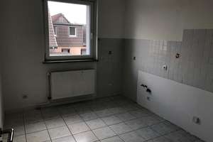 Renoviert,  2,5-Zimmer im 1.OG. eines 2 Fam.-Hauses mit Garten, Freisitz und Grillmöglichkeit – Hansestraße 98 B, 38112 Veltenhof-Rühme, Braunschweig – Vorschaubild 4