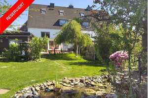 Ihr neues Zuhause: Doppelhaushälfte mit Einliegerwohnung und großzügigem Garten – Rendsburg-Eckernförde (Kreis) – Vorschaubild 1