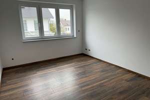 Geräumige 6-Zimmer-Doppelhaushälfte mit gehobener Innenausstattung zur Miete in Boxheimerhof – Die vollständige Adresse der Immobilie erhältst du vom Anbieter., 68642 Bürstadt – Vorschaubild 12
