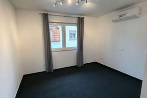 Modernisiertes Einfamilienhaus mit Klimaanlage, großem Hof, Terrasse und elektrischer Toreinfahrt – Die vollständige Adresse der Immobilie erhältst du vom Anbieter., 68229 Friedrichsfeld, Mannheim – Vorschaubild 14