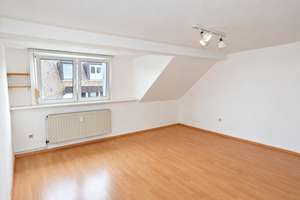Zentrale, ruhige und helle Wohnung mit Balkon – 68161 Innenstadt/Jungbusch, Mannheim – Vorschaubild 3