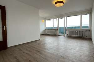 Modernisierte 2,5-Zi.-Wohnung im 13. OG | Neue Einbauküche & Westbalkon – Sankt Johann 6, 91056 Alterlangen, Erlangen – Vorschaubild 1