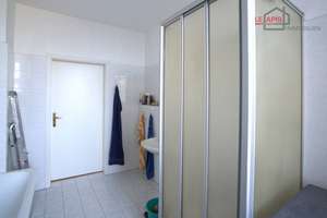 GEMÜTLICHE, HELLE 2-RWG IM 2.OG MIT TAGESLICHTBAD U. ABSTELLRAUM IM BELIEBTEN LEIPZIG-LINDENTHAL – Landsbergerstraße 150, 4158 Lindenthal, Leipzig – Vorschaubild 9