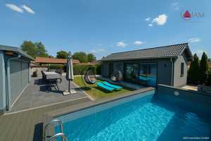 Design trifft See: Exklusive Mini-Villa mit Wellness & Pool am Kinzigsee (Pacht 20 Jahre) – Am Kinzigsee 1, 63505 Main-Kinzig-Kreis – Vorschaubild 5