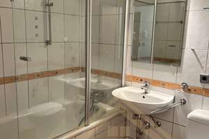 Charmante 2-Zimmerwohnung mit TG-Stellplatz im beliebten München-Schwabing – Die vollständige Adresse der Immobilie erhältst du vom Anbieter., 80796 Neuschwabing, München – Vorschaubild 7